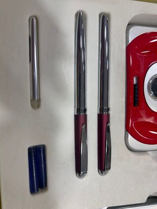 Set retro cámara digital + marco fotos + accesorio