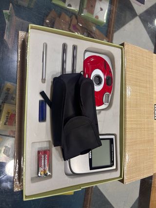 Set retro cámara digital + marco fotos + accesorio