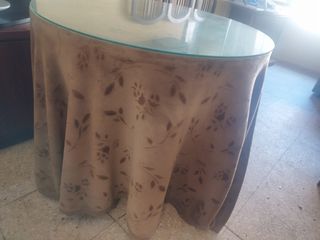 Mesa camilla con cristal y manteles