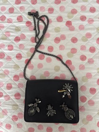 Bolso Negro Zara con Pedrería