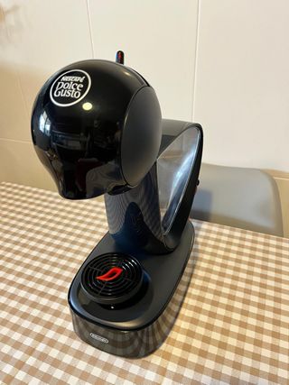 Cafetera Dolce Gusto Negra