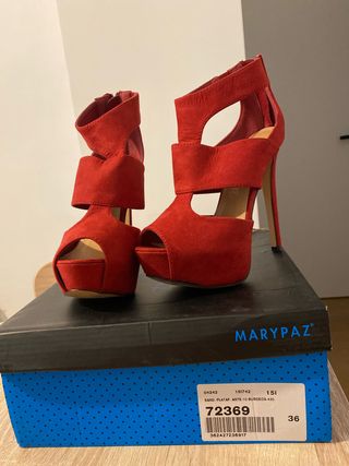 Zapatos de tacón Marypaz rojos talla 36