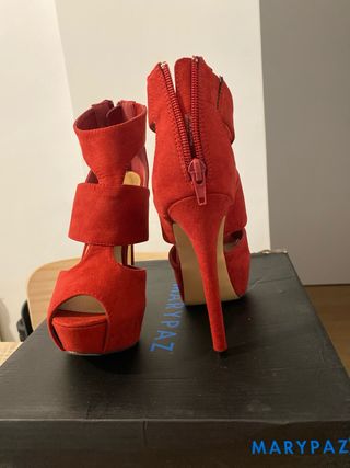 Zapatos de tacón Marypaz rojos talla 36