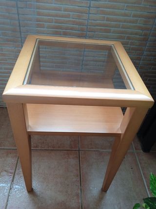Mesita auxiliar madera y cristal