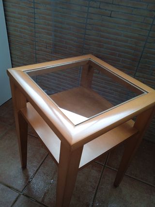 Mesita auxiliar madera y cristal