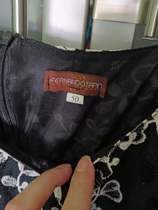 Vestido de fiesta negro con encaje