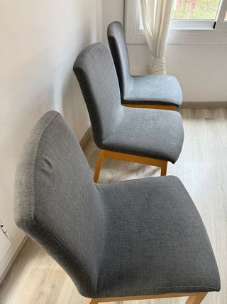 Mesa redonda MARIEDAMM + 4 Sillas KARLHUGO IKEA