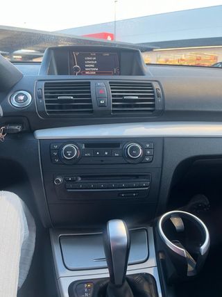 BMW Serie 1 118d Automático 2011 –182.000km reales