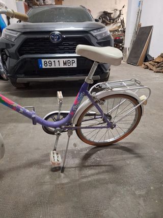 Bicicleta Orbea Papillon Morada