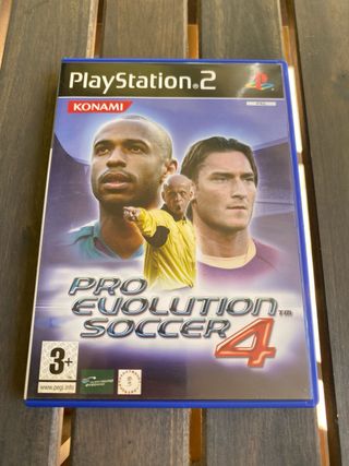 Pro Evolution Soccer 4 PS2