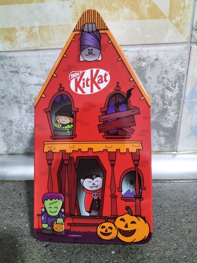 Caja Metálica Halloween Kit Kat