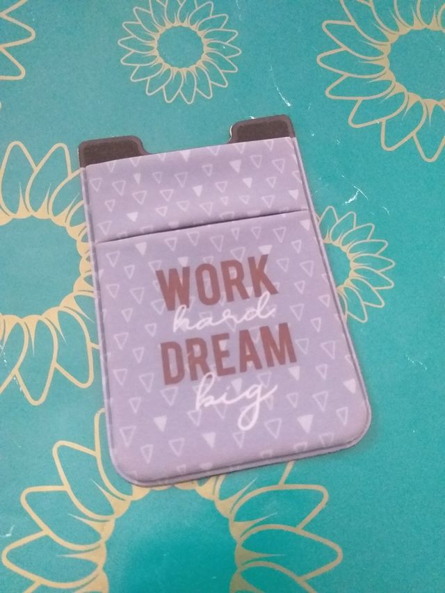 Tarjetero Adhesivo Móvil Work Hard Dream Big