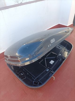 Cofre de techo portaequipajes Cruz superligero.