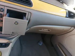 Despiece Jaguar S-Type V8 interior en cuero