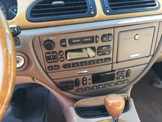 Despiece Jaguar S-Type V8 interior en cuero