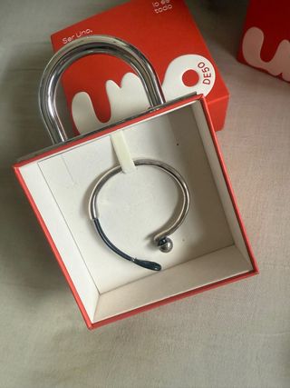 Pulsera Plata y Cuero Negro Uno de 50