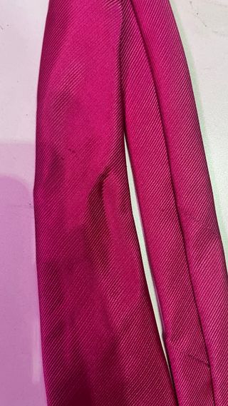 Corbata rosa