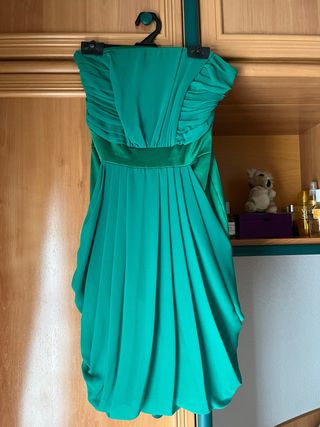 Vestido corto palabra de honor verde