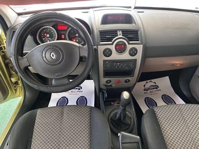 Renault Megane 2003