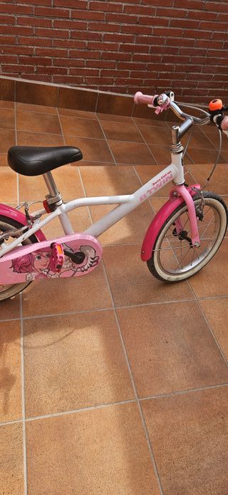 Bicicleta Infantil BTWIN 16 Rosa. Poco uso.