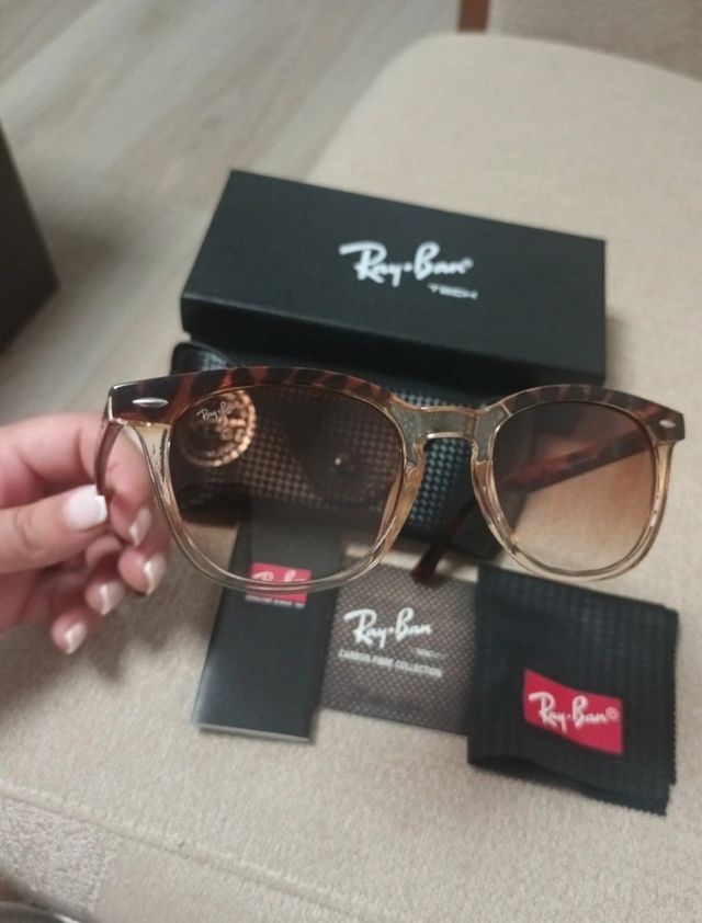 Gafas de sol Ray-Ban Marrones nuevas 