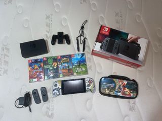 Nintendo Switch + 4 Juegos