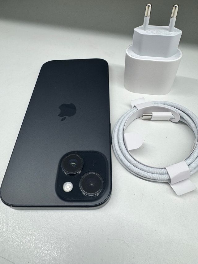 iPhone 15 128GB Negro - Como Nuevo