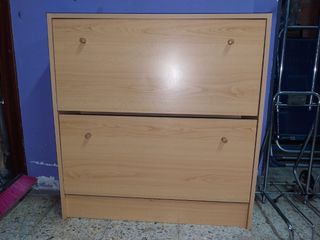 Zapatero de madera