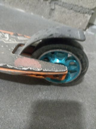 Patinete scooter naranja