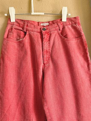 Pantalón vaquero vintage rojo