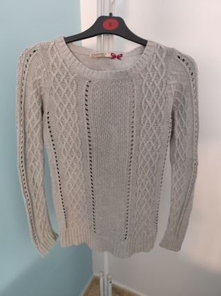 Jersey Stradivarius Gris mujer
Equivale a talla s