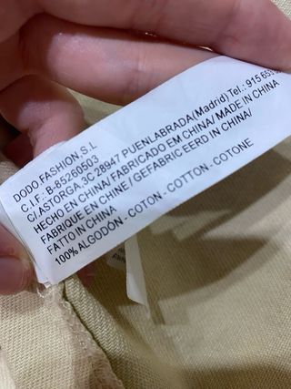 Sobrecamisa beige tachuelas 100% algodón