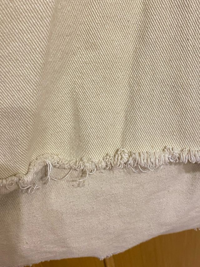 Sobrecamisa beige tachuelas 100% algodón