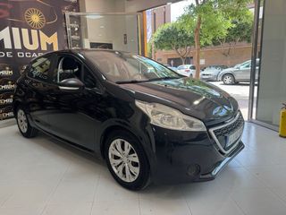 Peugeot 208 2014