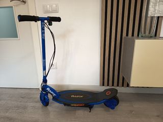 Patinete Eléctrico Razor E90 Azul