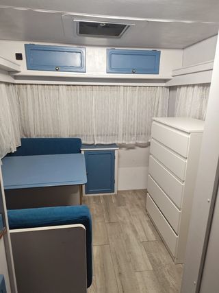Caravana Roller Class 495 KL2