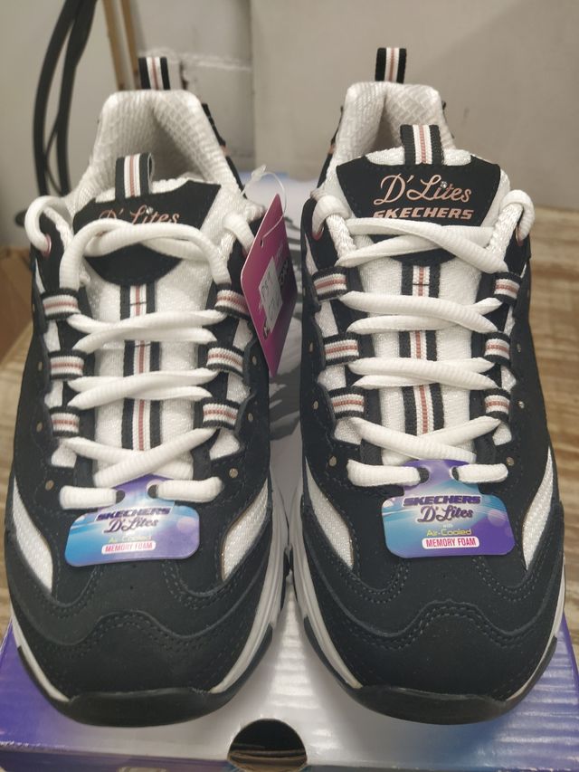 Zapatillas Skechers D'Lites Mujer Negro Blanco