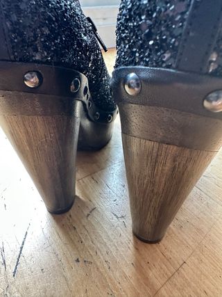 Zapatos de fiesta con brillos