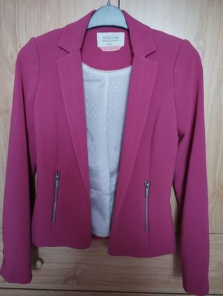 Americana fucsia Bershka Talla XS