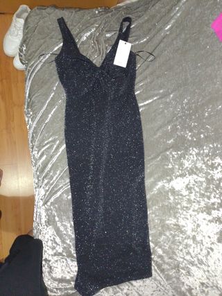 Vestido de fiesta negro brillante
