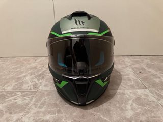 2 Cascos moto MT HELMETS Gris y Verde como nuevos