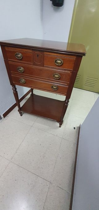 Mueble secreter,joyero,cubertero madera maciza con
