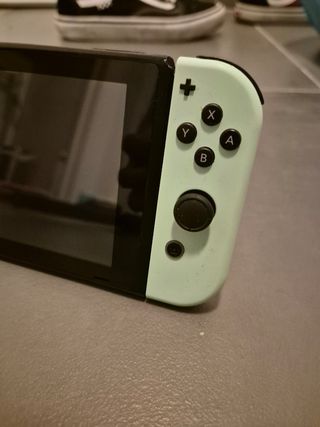 Nintendo Switch - Edizione Prima con Joy-Con