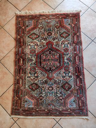 Tappeto persiano etnico tribale vintage