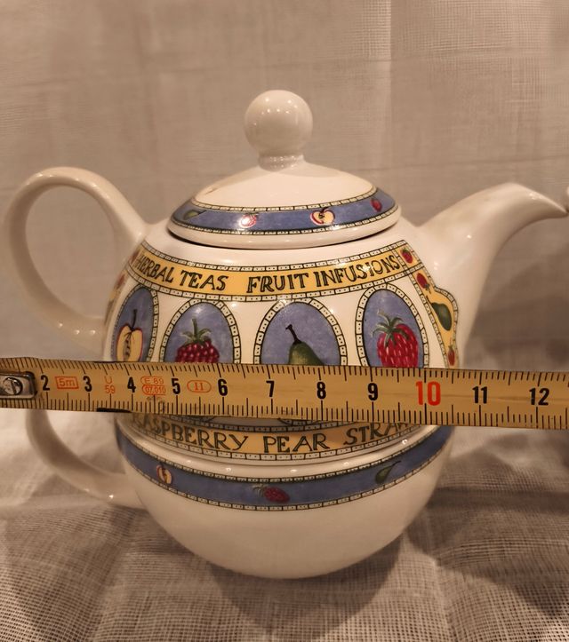 Conjunto Tetera y Taza Porcelana Inglesa