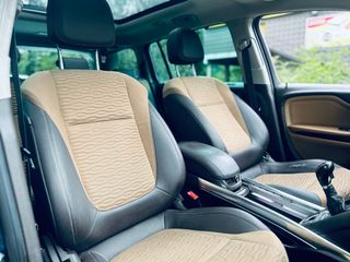 Opel Zafira Tourer 2015