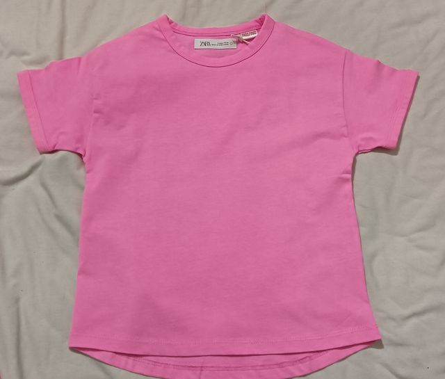 Conjunto Zara bermuda Peppa Pig + camiseta a jueg