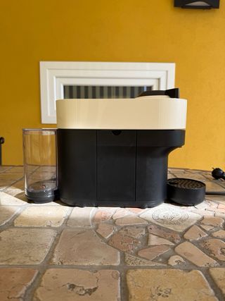 Macchina Caffè Nespresso Vertuo Pop Bianco