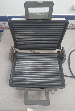 Plancha Philips Compact 1600W
