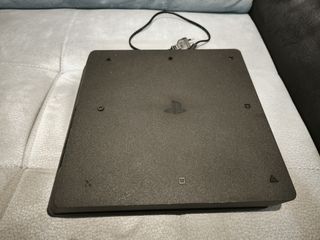 PS4 Slim 1TB Sony